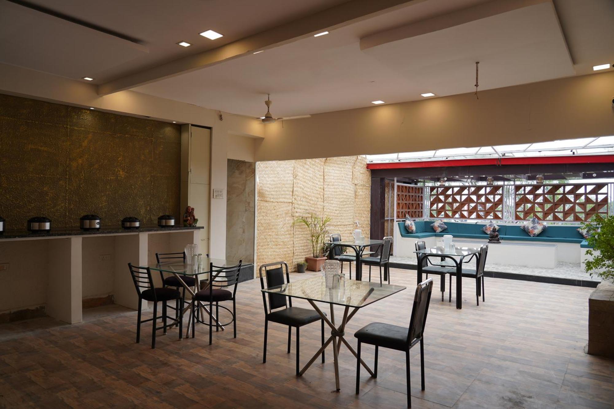 Hotel Suryodaya Ujjain Exterior photo